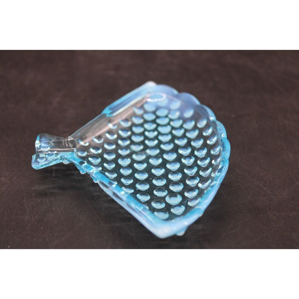 Vintage Fenton Blue Opalescent Hobnail Fan Ashtray - Picture 5 of 7